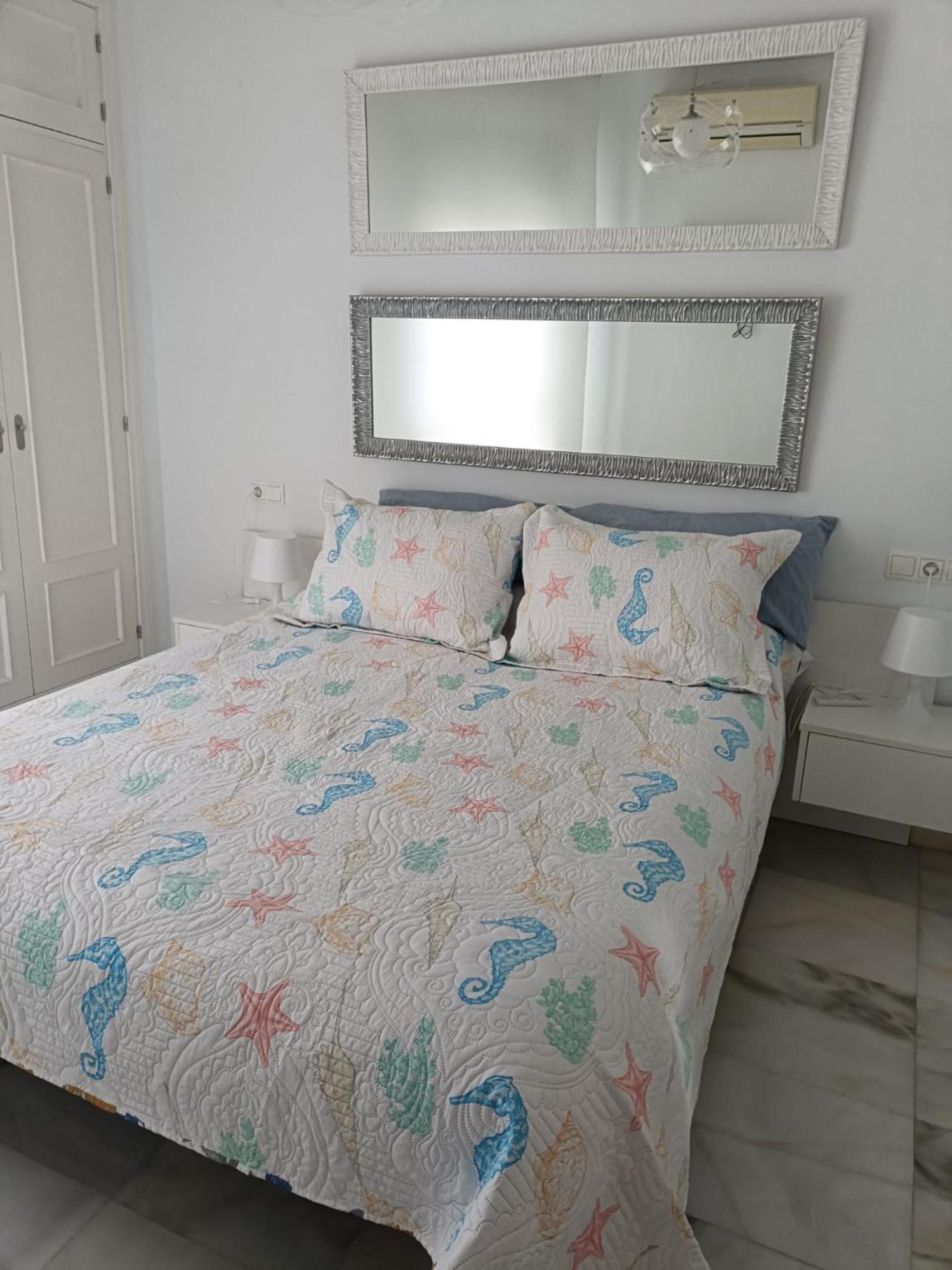 Alaska Centro Rosaleda Apartment Málaga