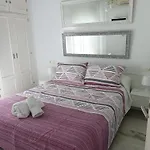 Apartamento Alaska Centro Rosaleda
